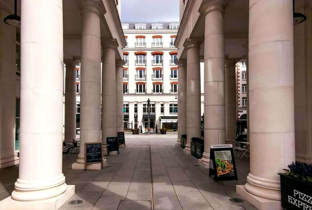 City Centre Top Floor Apartment In Belfast City Centre Bagian luar foto
