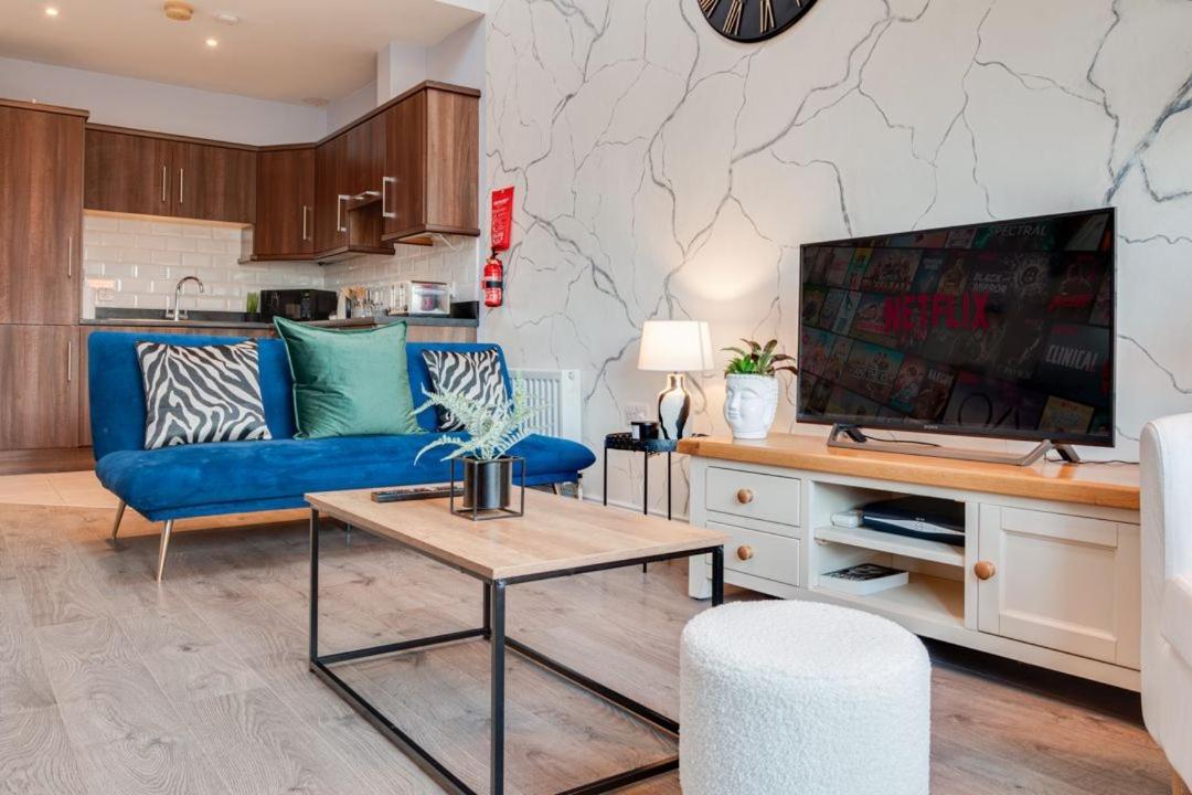 City Centre Top Floor Apartment In Belfast City Centre Bagian luar foto